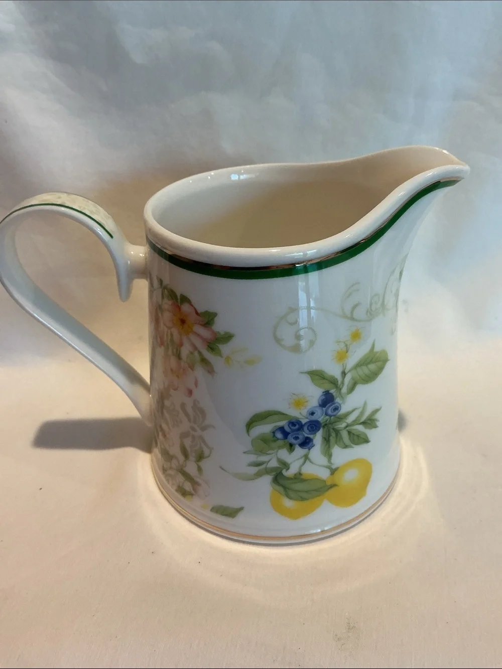 Lemon & Blueberry Cream and Sugar Set
